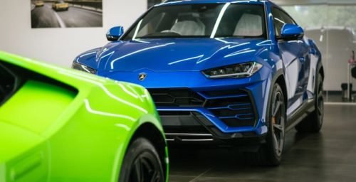 SUV & Premium Vehicle Storage